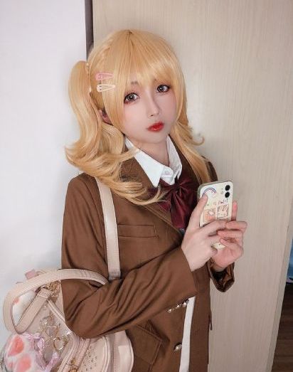 老师扒下内裤让我爽了一夜视频
